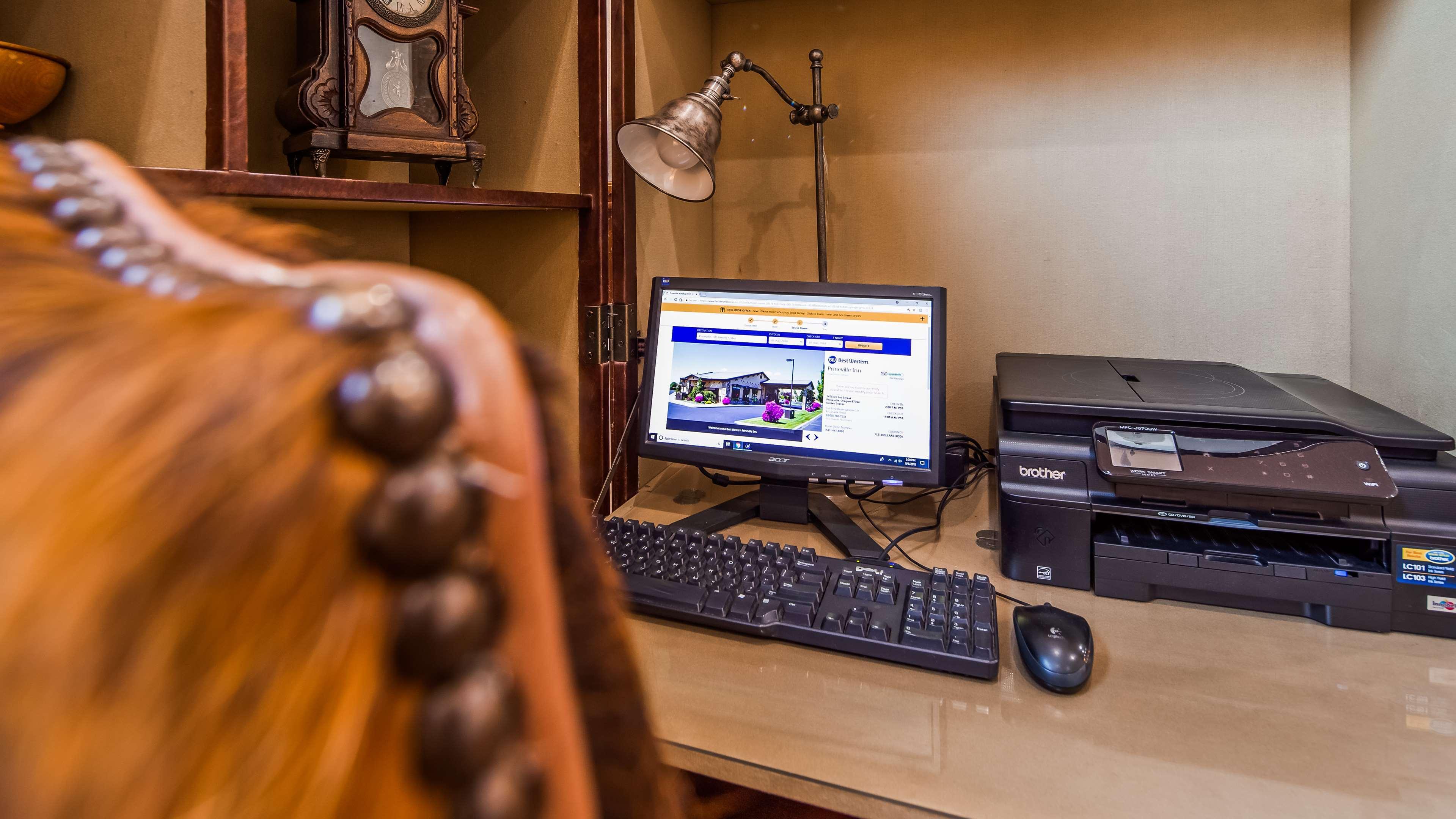 Best Western Prineville Inn Екстер'єр фото
