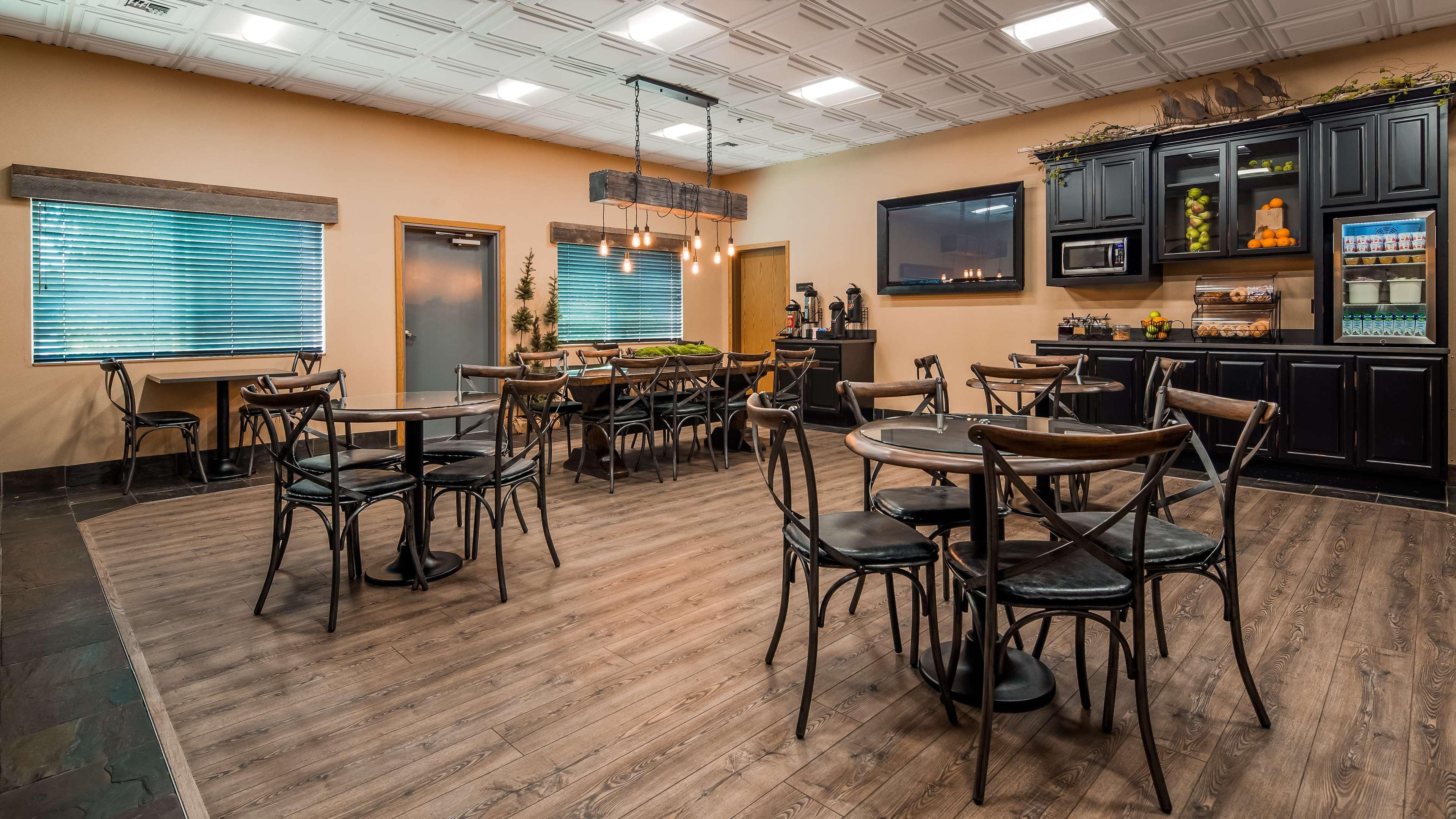 Best Western Prineville Inn Екстер'єр фото