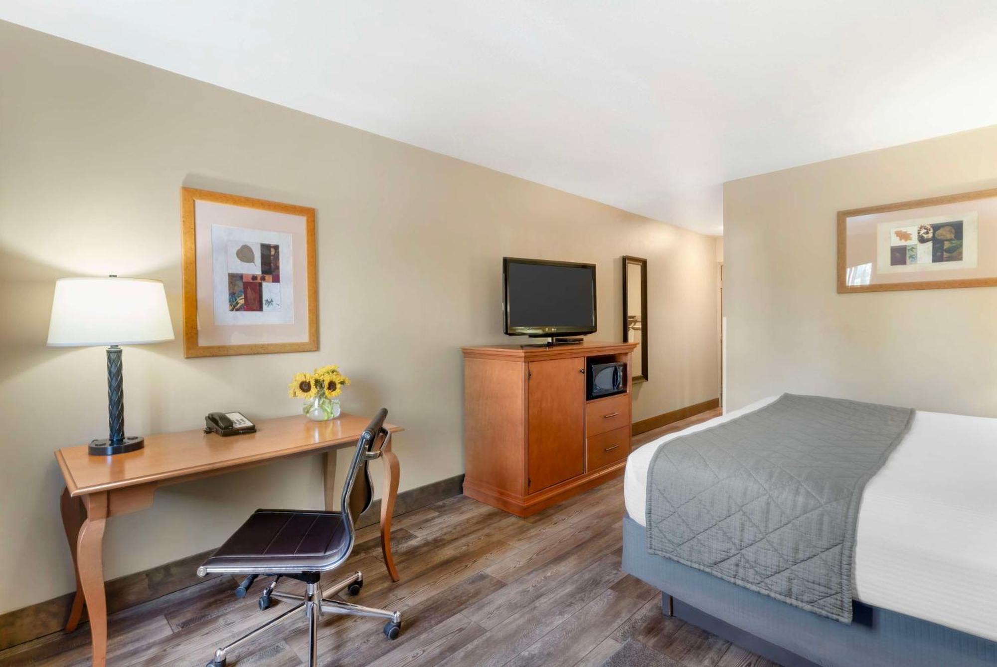 Best Western Prineville Inn Екстер'єр фото